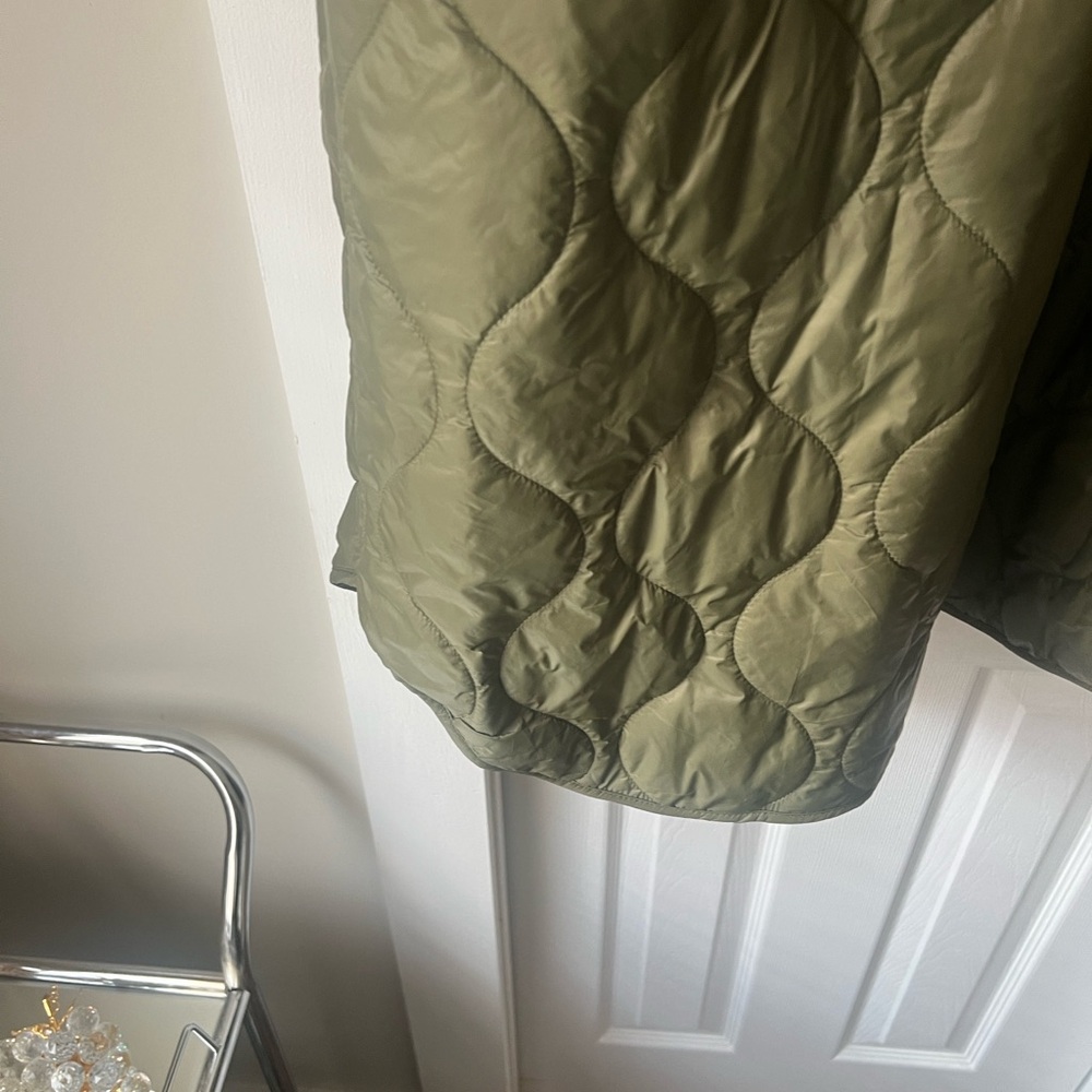 Quilted Nylon and Sherpa Jacket - Picture 11 of 15